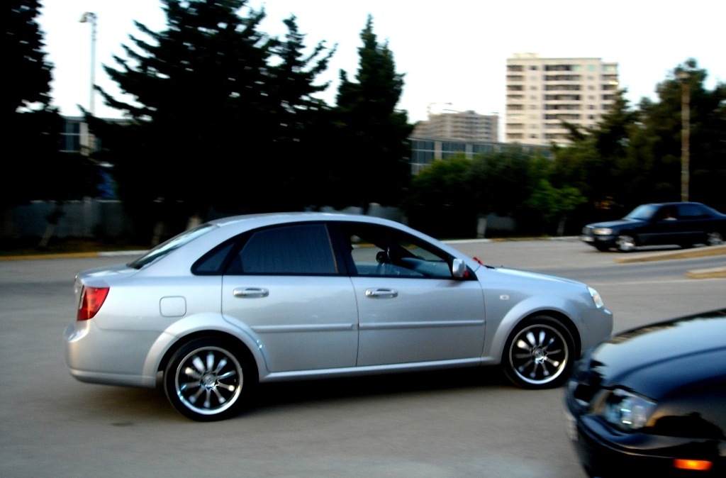 Chevrolet лачетти седан. Шевроле лачетти хэтчбек 1. 8. 8 сколько лошадь сила. Лачетти лошадиные силы.