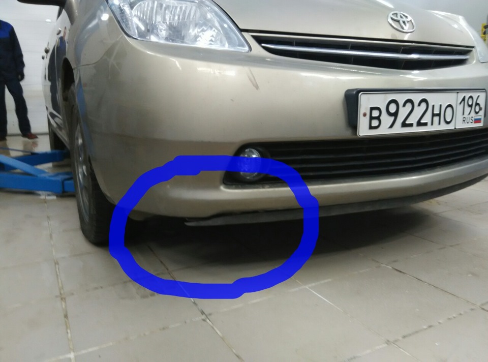 Как снять бампер тойота приус Ремонт пласиковой накладки на бампер - Toyota Prius (20), 1,5 л, 2007 года своим