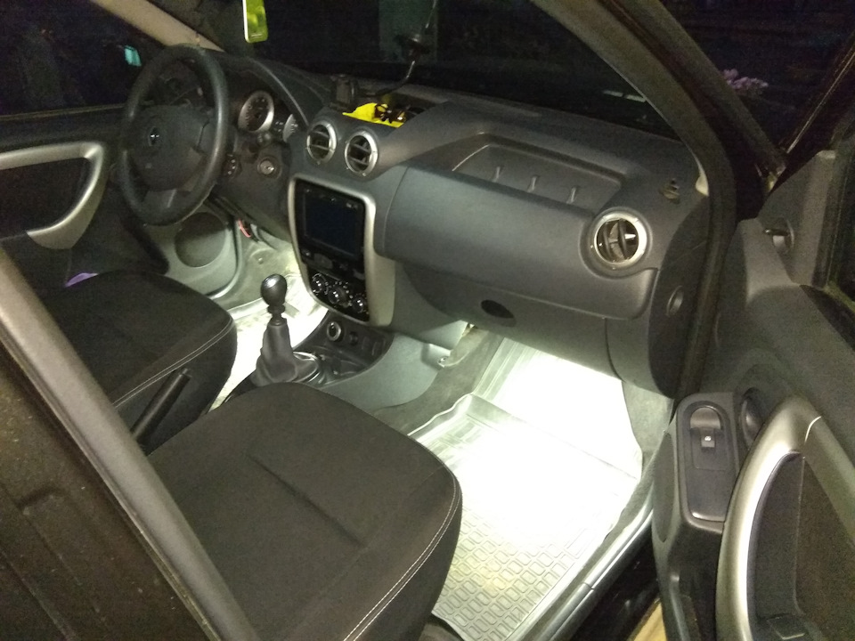 Установка подсветки в салоне. — DRIVE2