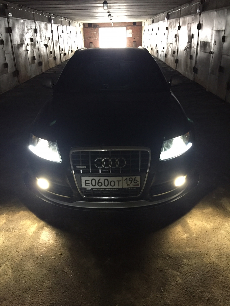 Фото в бортжурнале Audi A6 Avant (C6)