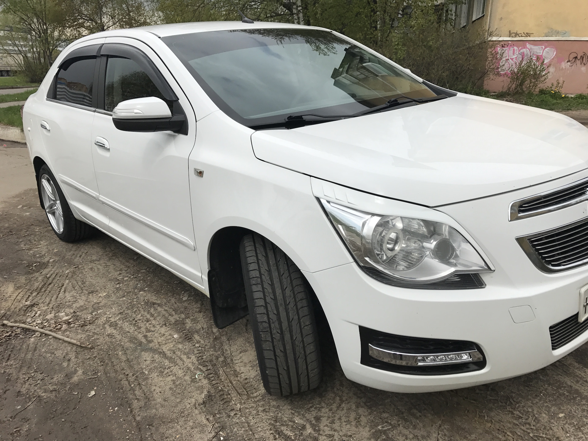Установка дневных ходовых огней шевроле кобальт Замена пыльника шруса jaguar xf