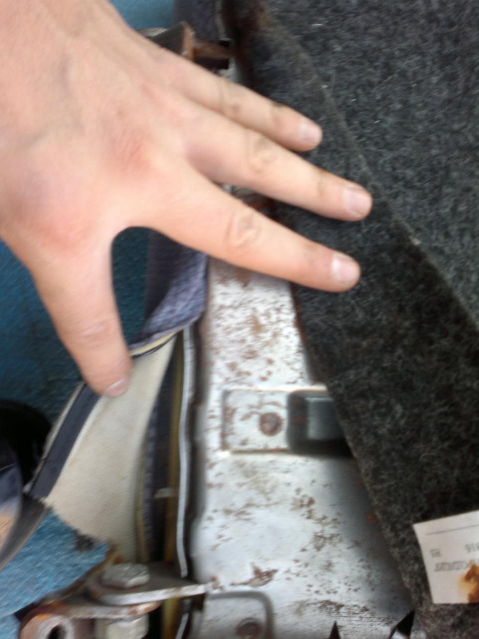 Большая стирка: снятие обивки сидений 2110 (задние сиденья) — Lada ...