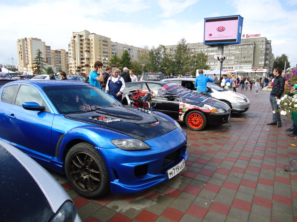 Авто тамбовская. Mazda rx8 автозвук. Машины в Тамбове. Выставка машин автозвук. Выставка машин в 2004 году.