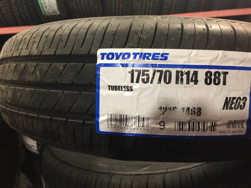 Летняя резина Toyo NanoEnergy 3 (175/70 R14) — Toyota Sprinter (100), 2 ...