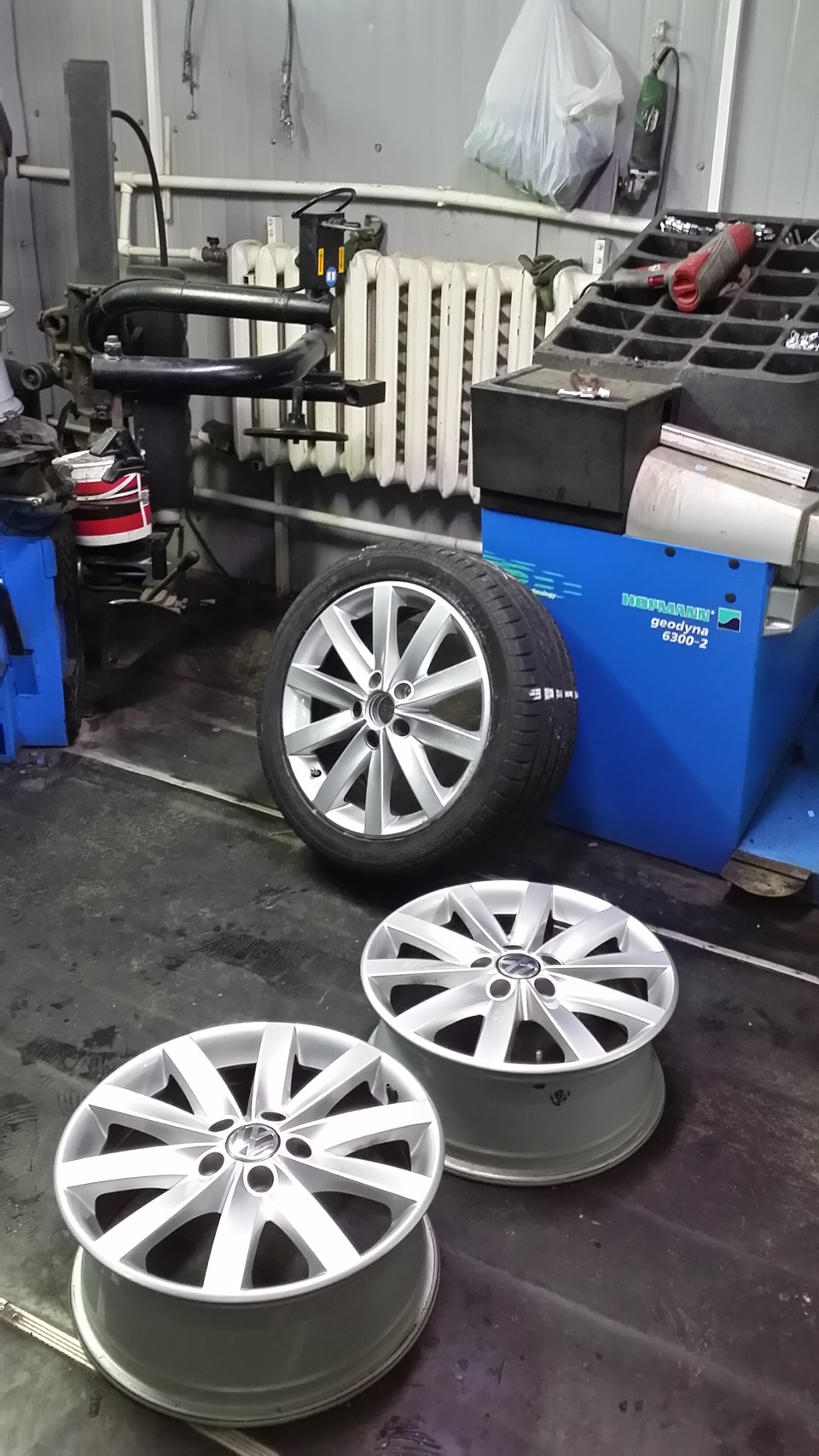 прикупил шины dunlop sp sport 01 a r17×225×45 — Volkswagen Jetta VI, 1 ...