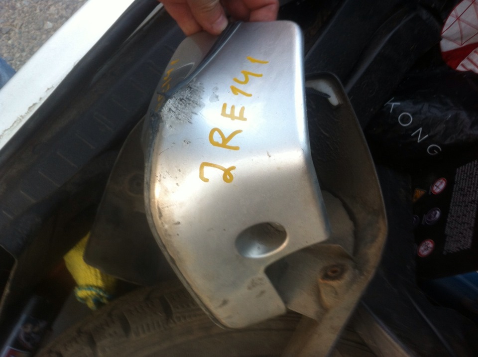 Брызговики — Toyota Corolla Fielder (E130), 1,5 л, 2010 года ...