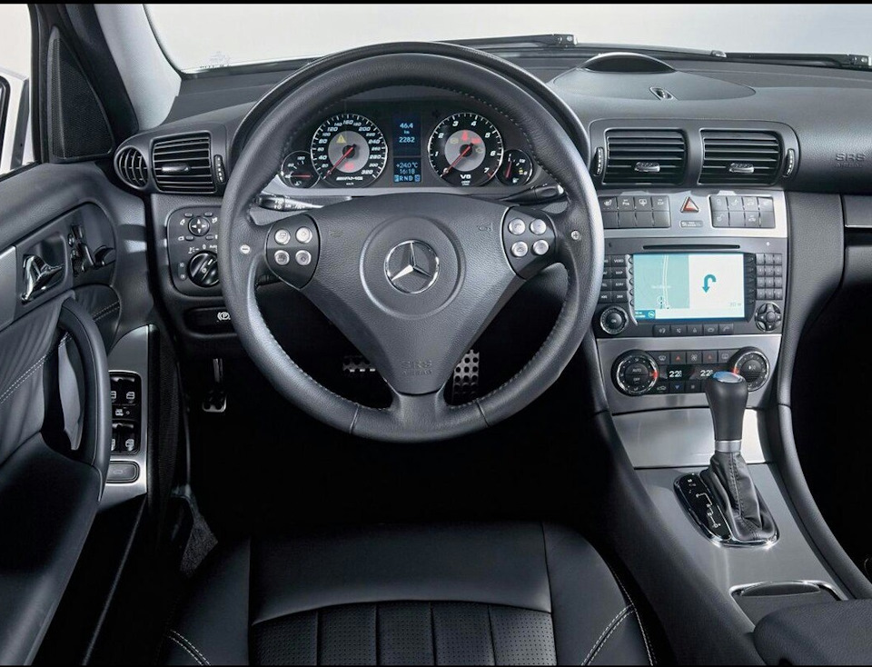 Интерьер w203
