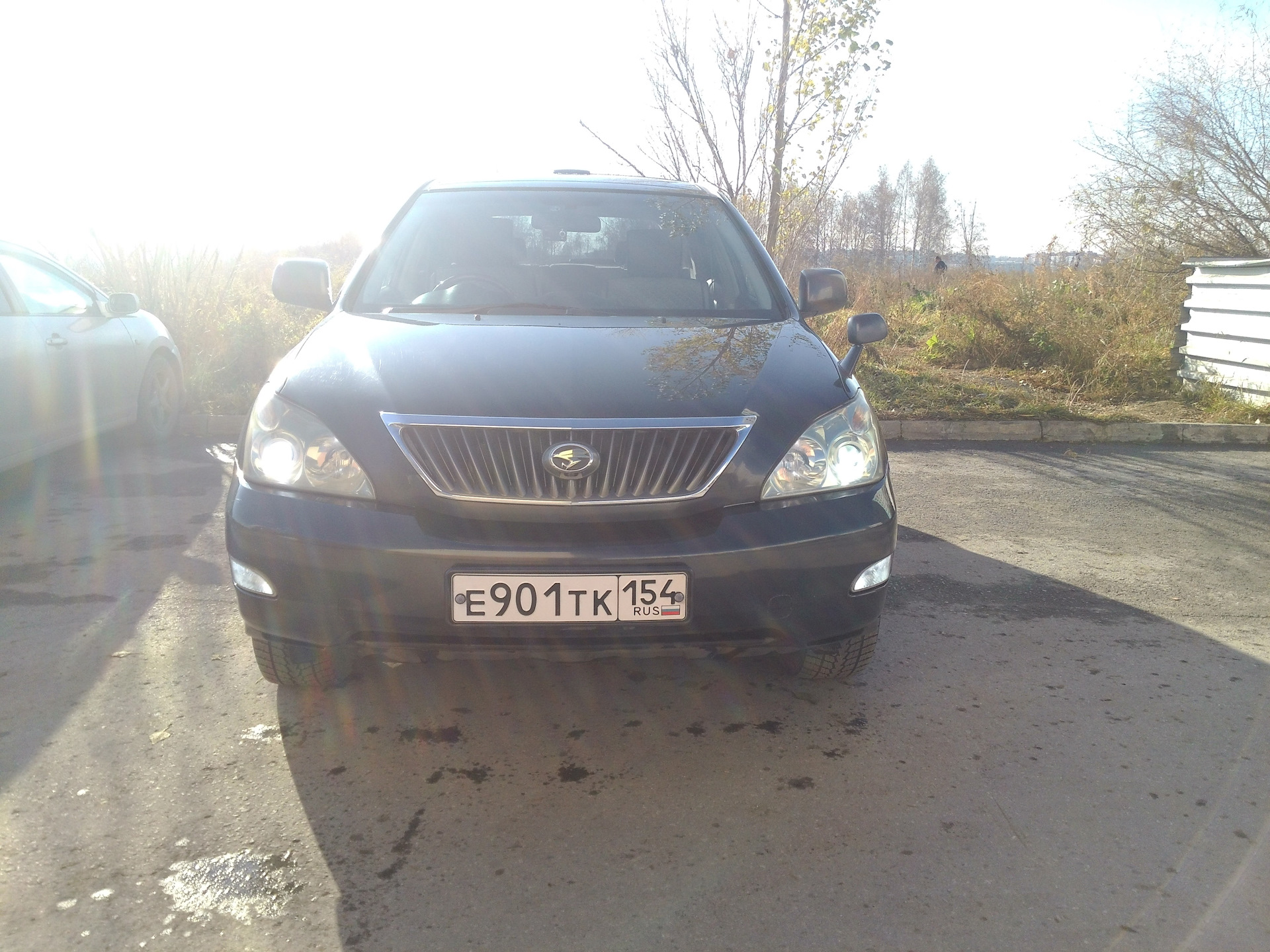 Установка фронтальной камеры. — Toyota Harrier (2G), 3 л, 2004 года |  тюнинг | DRIVE2