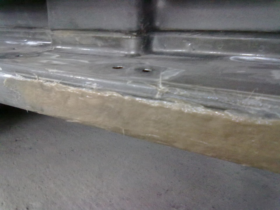 Ржавеют пороги. — УАЗ Patriot, 2,7 л, 2006 года | кузовной ремонт | DRIVE2