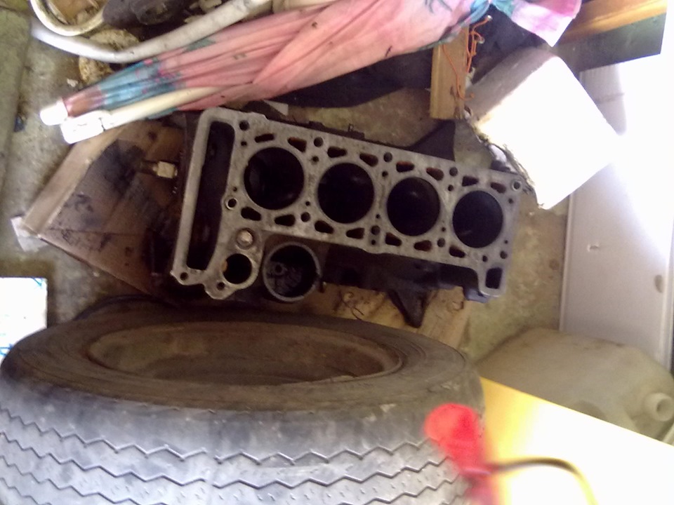 Застучал двигатель, из за недостачи масла !((( — LADA 21013, 1,6 л ...