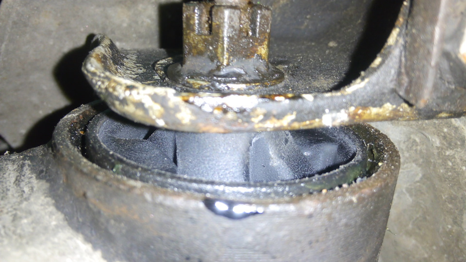 Сайлент блоки задней балки Emgrand ec7 — Geely Emgrand EC7 FE-1, 1,8 л ...