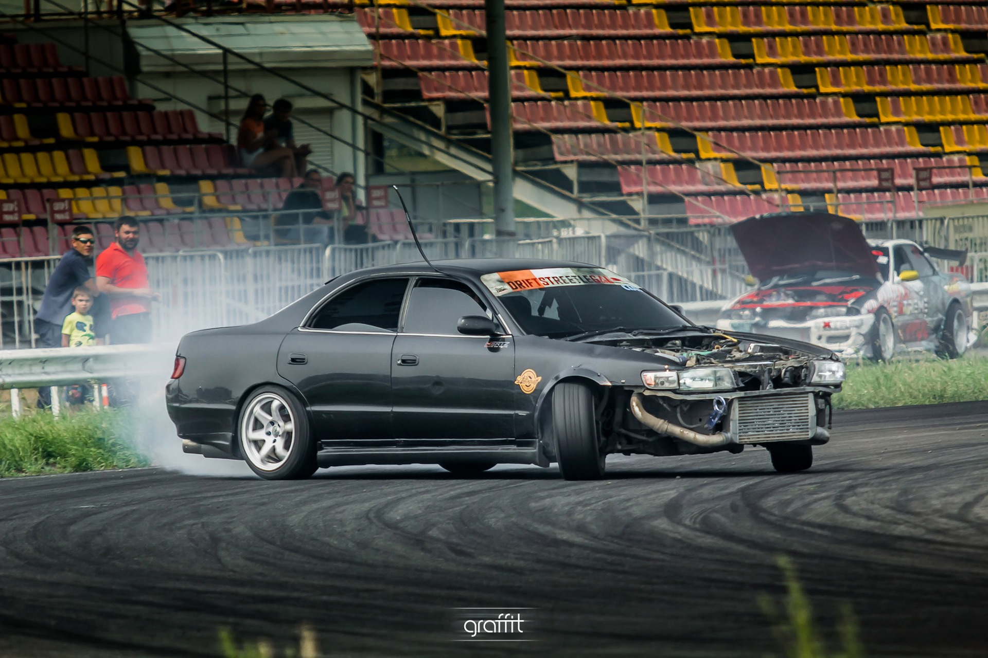 Toyota Chaser 100 в дрифте