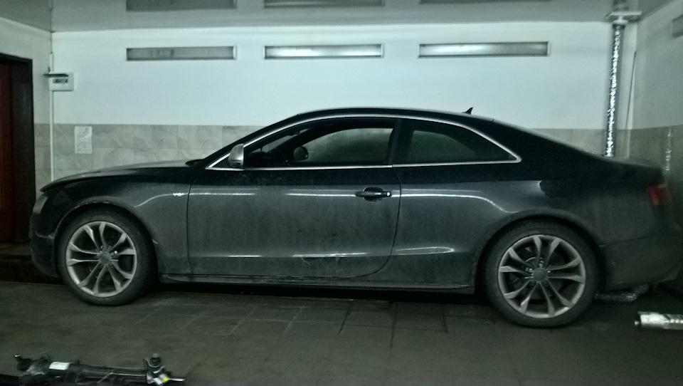 Устранение люфта в рулевой рейке — Audi S5 (1G), 4,2 л, 2008 года ...