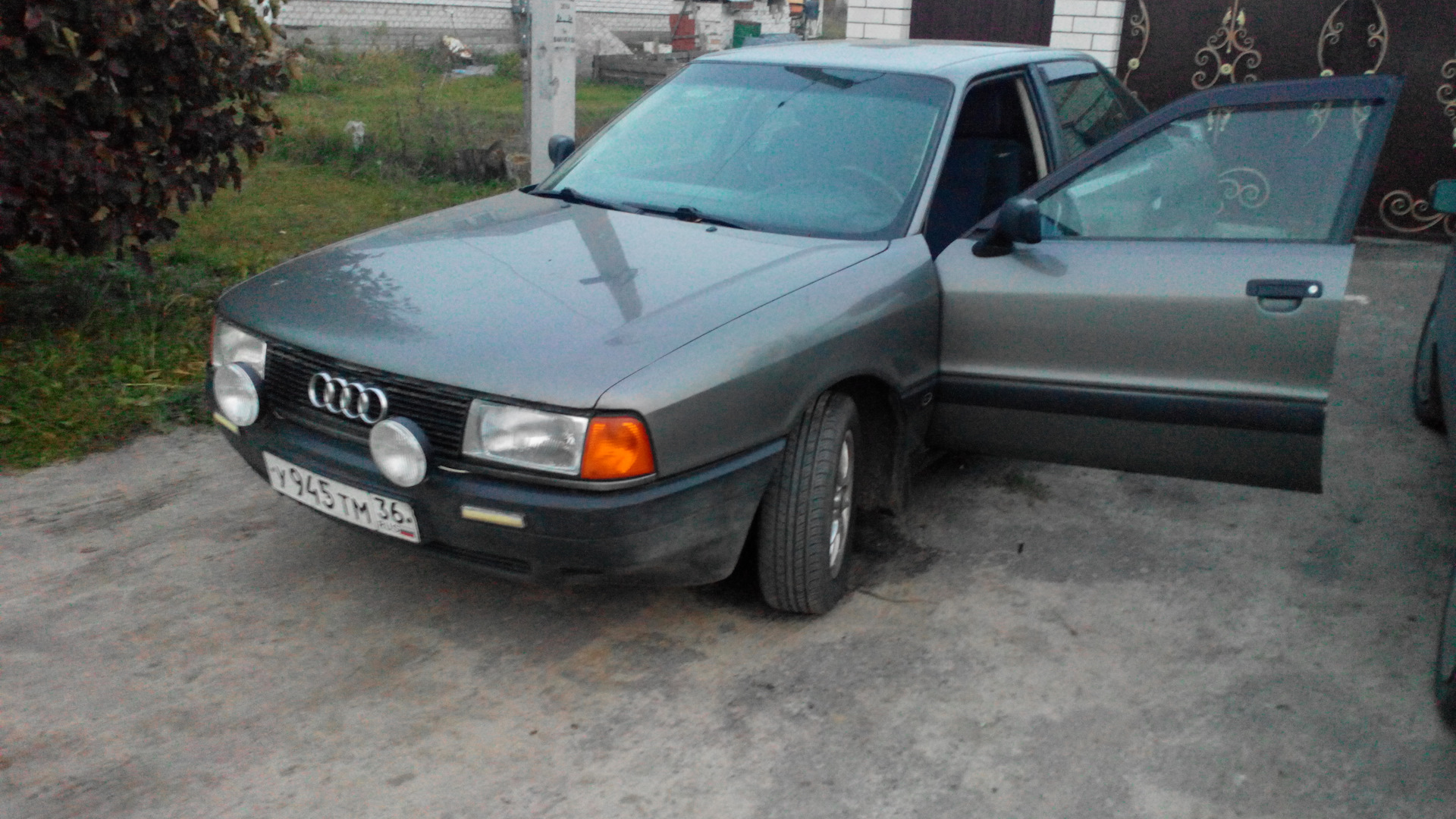 Audi 80 (B3) 2.0 бензиновый 1989 | Булочка на DRIVE2