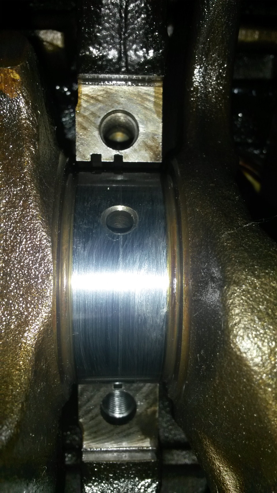 коленчатый вал двигателя ваз 2106. съемник шкива коленвала змз 402. шкив коленвала 4a31. схема коленчатый вал двигателей vr6. замена вкладышей коленвала не снимая двигатель мтз 80.