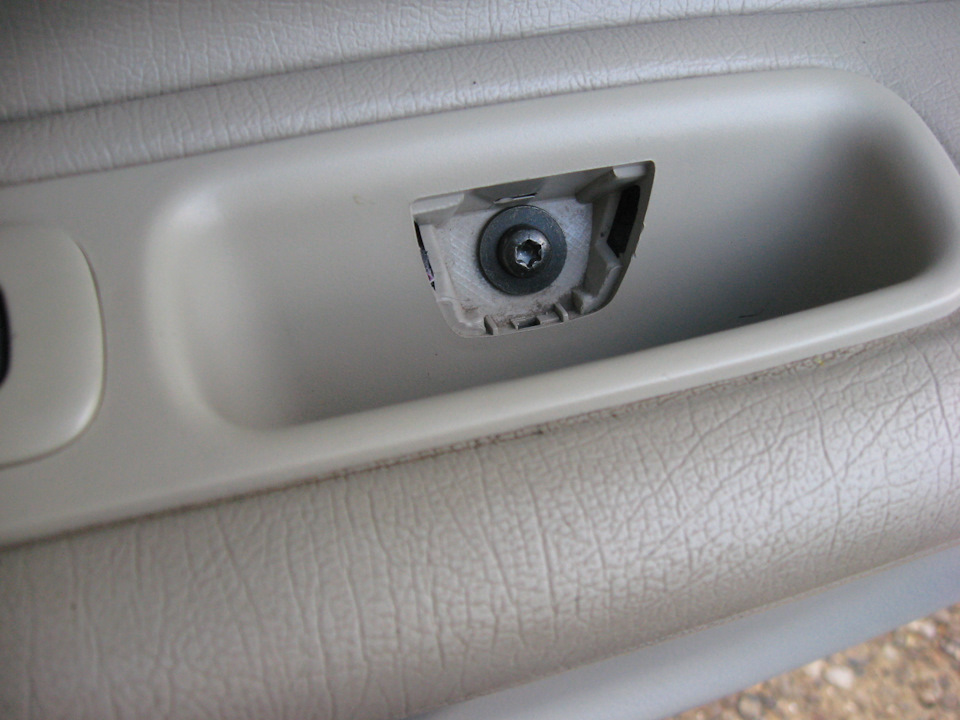 Фото в бортжурнале Volvo S80 (1G)