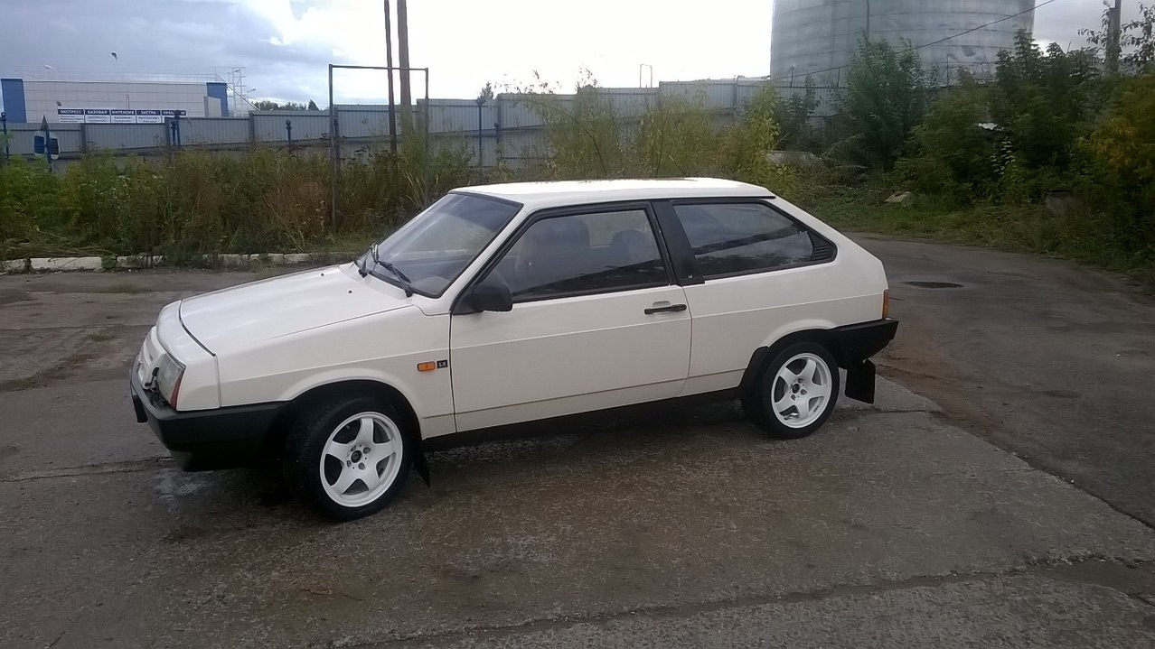 Lada 2108 1.3 бензиновый 1987 | ураган на DRIVE2