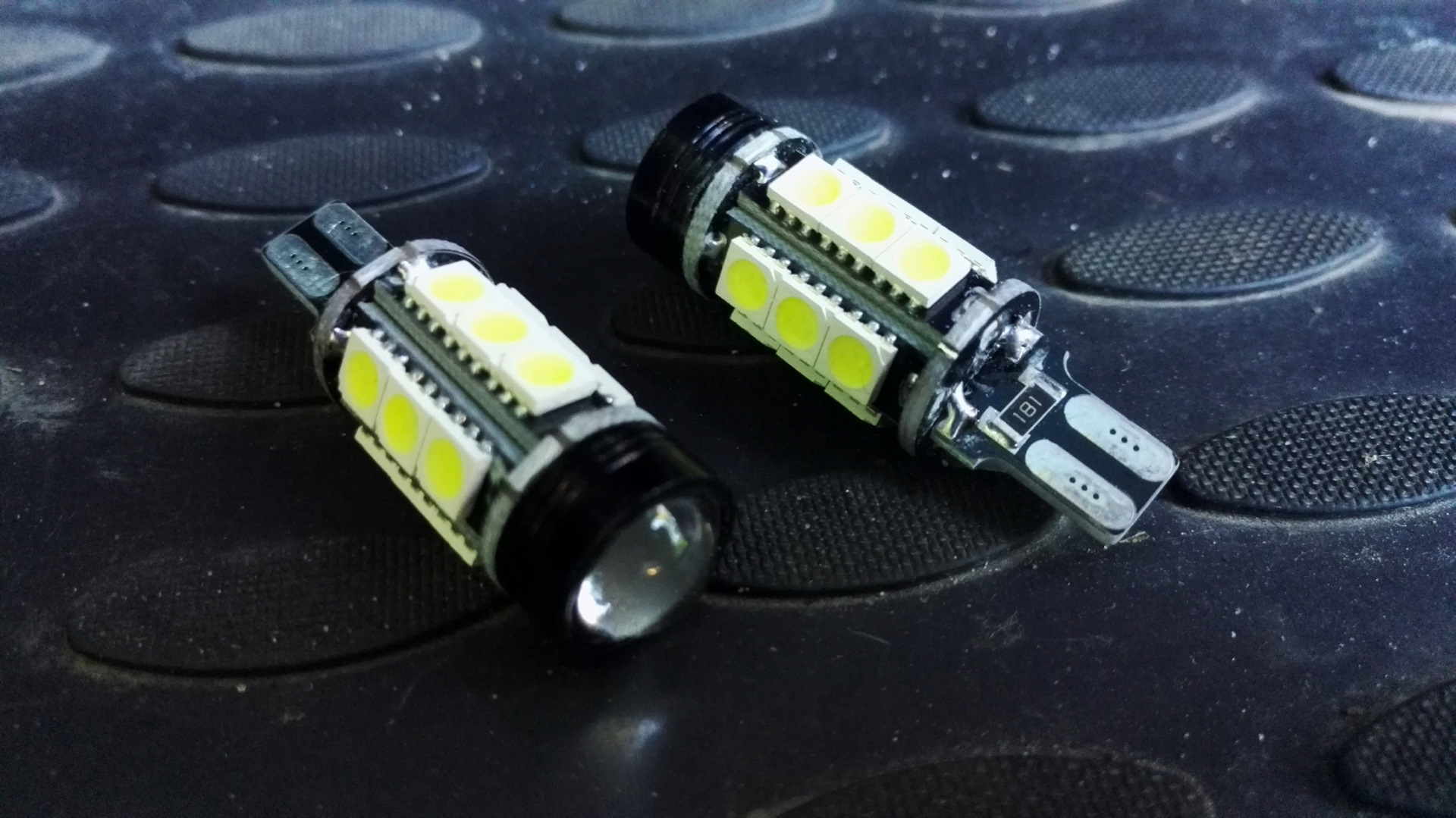 лампа заднего хода киа сид 2015. диоды в задние. диоды в задние фонари. ат 161597 задний фонарь светодиодный. диоды в задние.