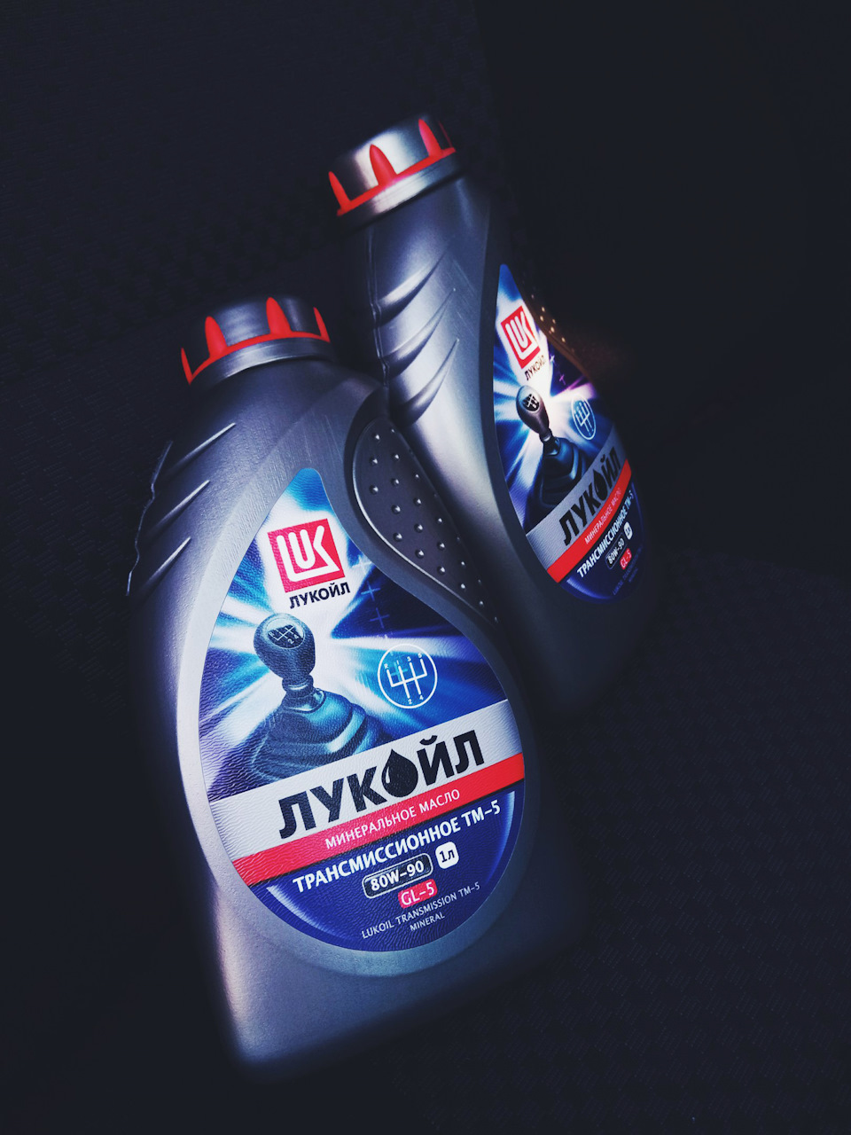 Масло трансмиссионное лукойл ваз 2107. Редуктор 2104 какое масло. Масло в коробку масло в мост ваз-2107. Масло в редуктор моста ваз 2107. Масло в редуктор 2101.