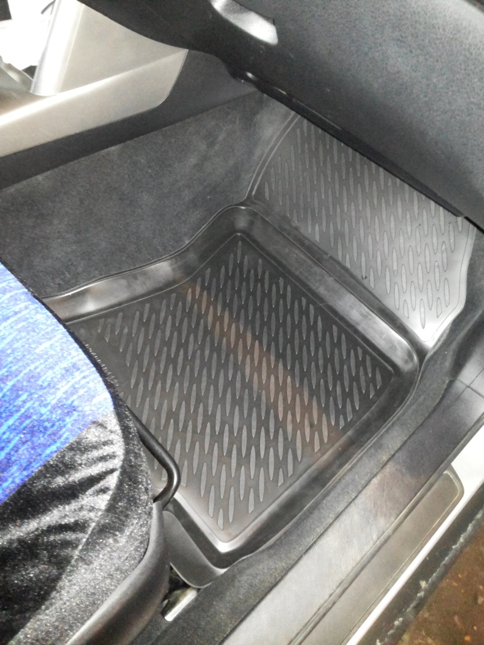 Коврики — Subaru Forester (SH), 2,5 л, 2010 года | аксессуары | DRIVE2