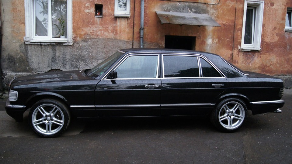 126 пап. Мерседес 126 черный. Mercedes w126. Mercedes w126 черный. Мерседес w126 sel.