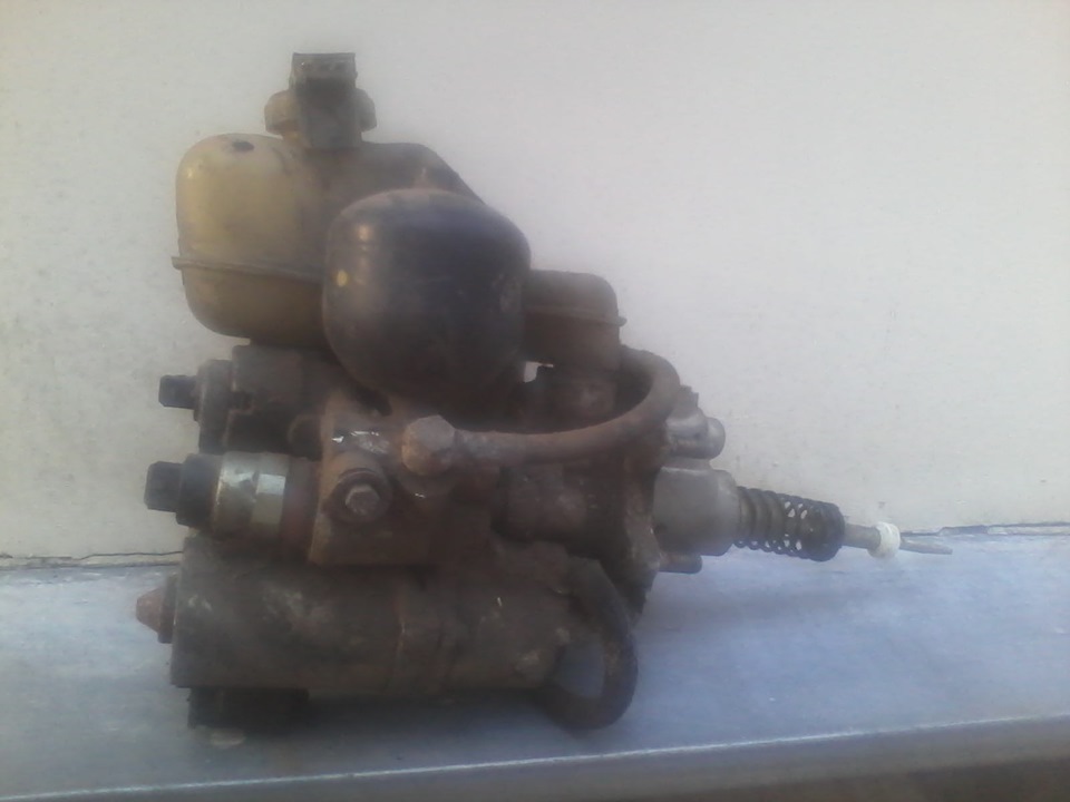 ЭУТ или АБС старого образца — Ford Scorpio I, 2 л, 1992 года | запчасти ...