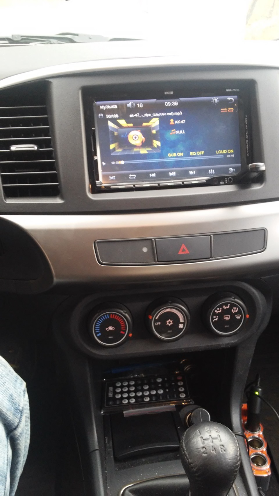 Магнитола мистери саб — Mitsubishi Lancer X, 1,6 л, 2014 года ...