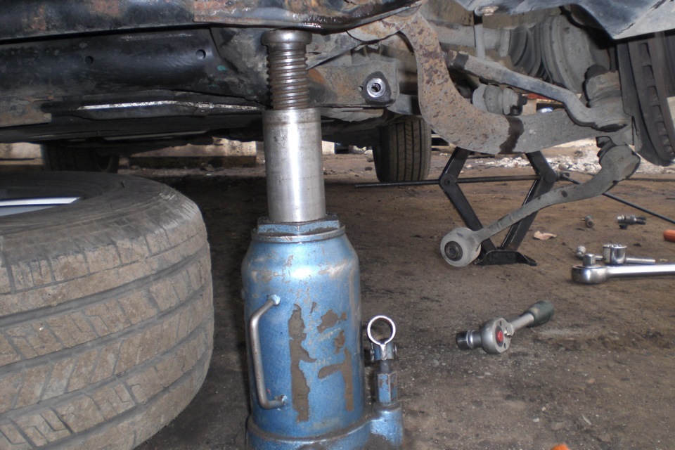 Замена пыльника привода наружного e46 Замена ремня генератора range rover