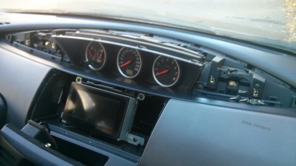 Проклейка торпеды — Nissan Primera (P12), 1,8 л, 2002 года | своими ...