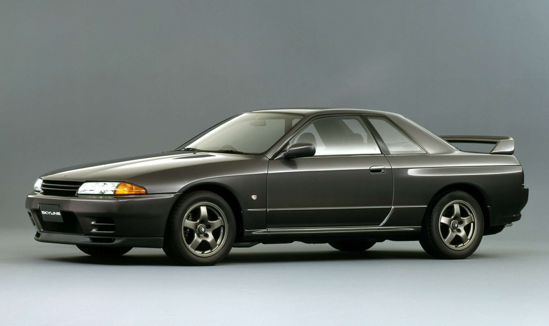 Nissan Skyline r32