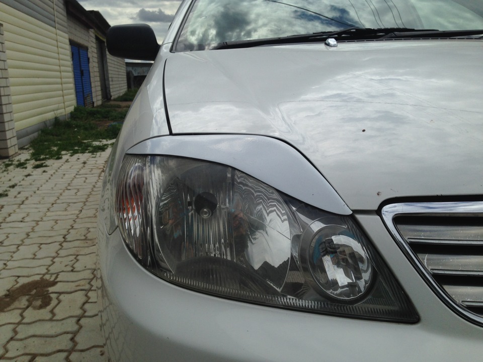 Реснички — Toyota Corolla (120), 1,5 л, 2003 года | тюнинг | DRIVE2
