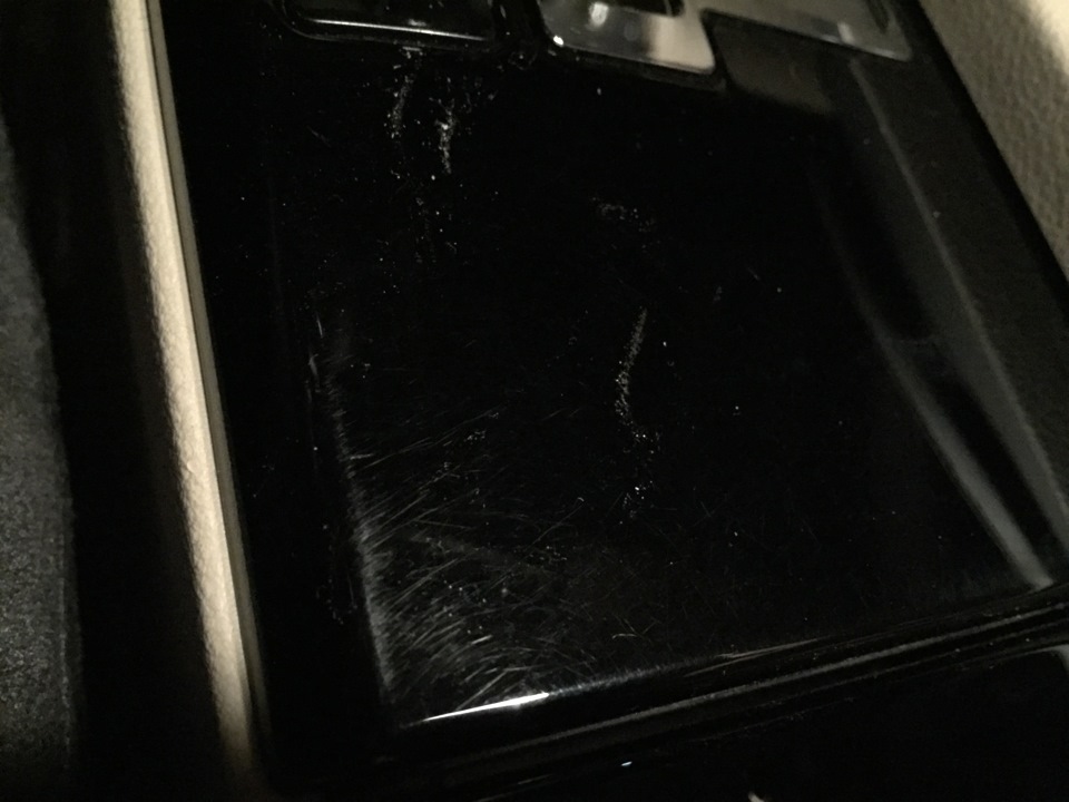 Подскажите чем и как можно полирнуть лакированную панель? — Lexus ES ...