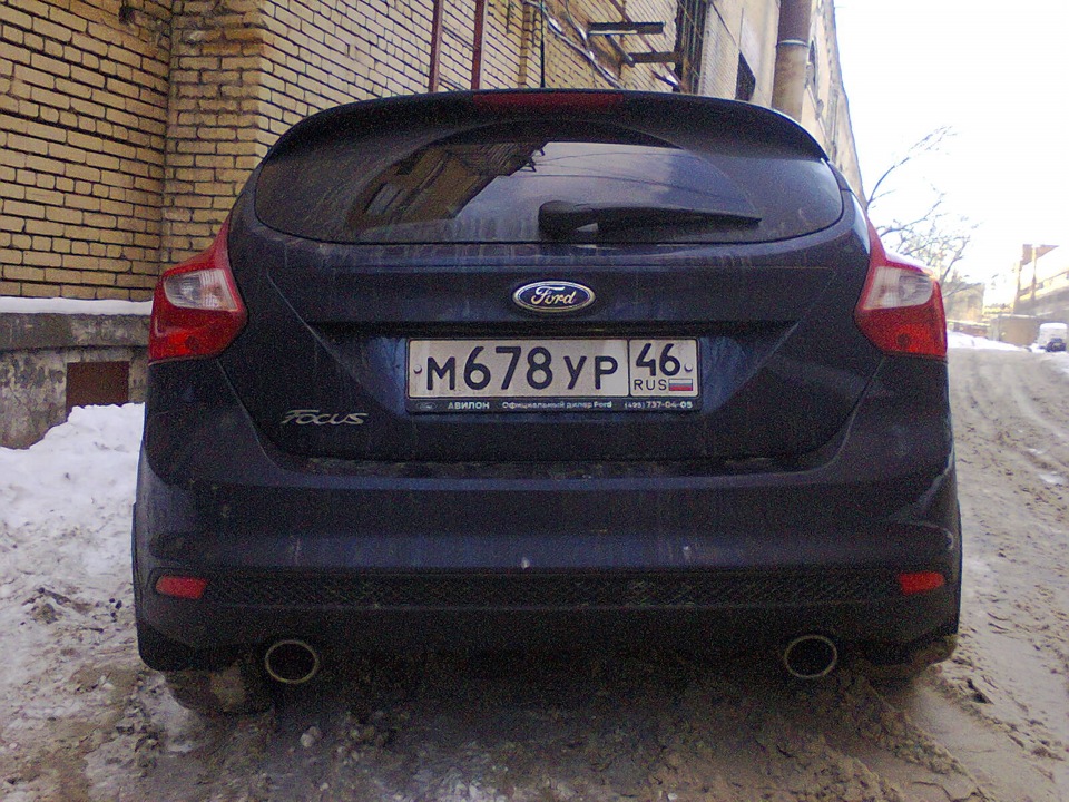 Форд фокус задний вид. Фокус 3 хэтчбек сзади. Ford Focus 3 2012 сзади.