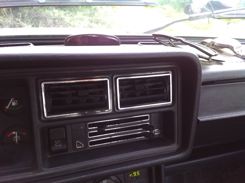 воздуховоды 2107. воздуховоды мерседес в 2107. воздуховоды ваз 2107. ваз 2107 воздуховоды на панели. воздуховоды 2107.