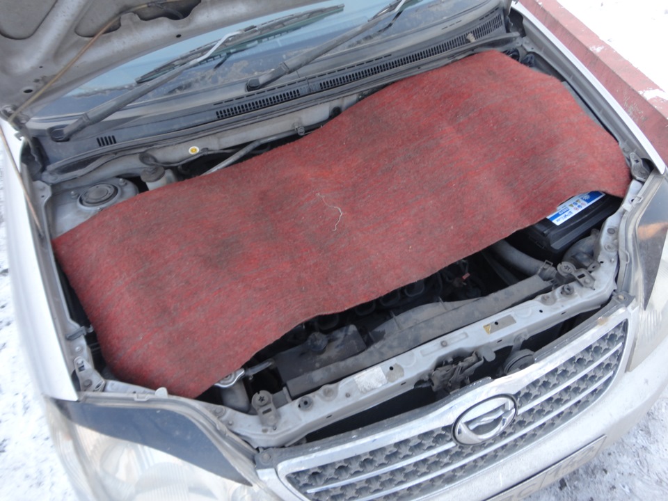 Купили новый акум. — Toyota Corolla (120), 1,5 л, 2001 года | запчасти ...