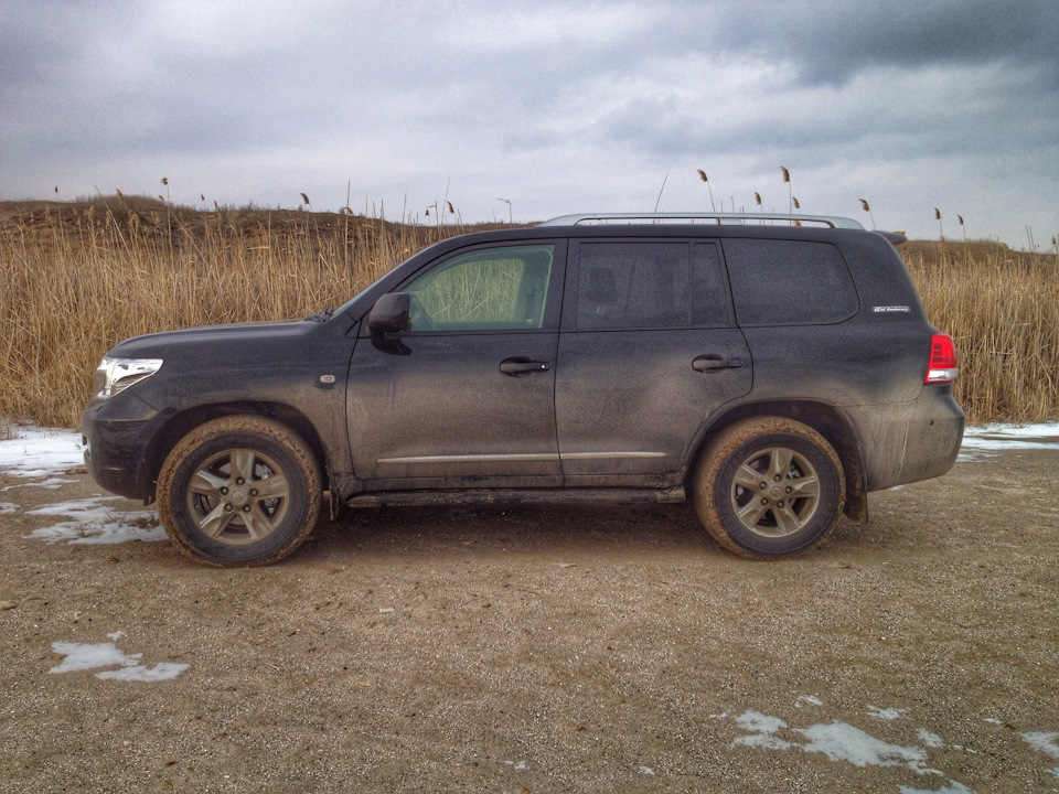 Фото в бортжурнале Toyota Land Cruiser 200