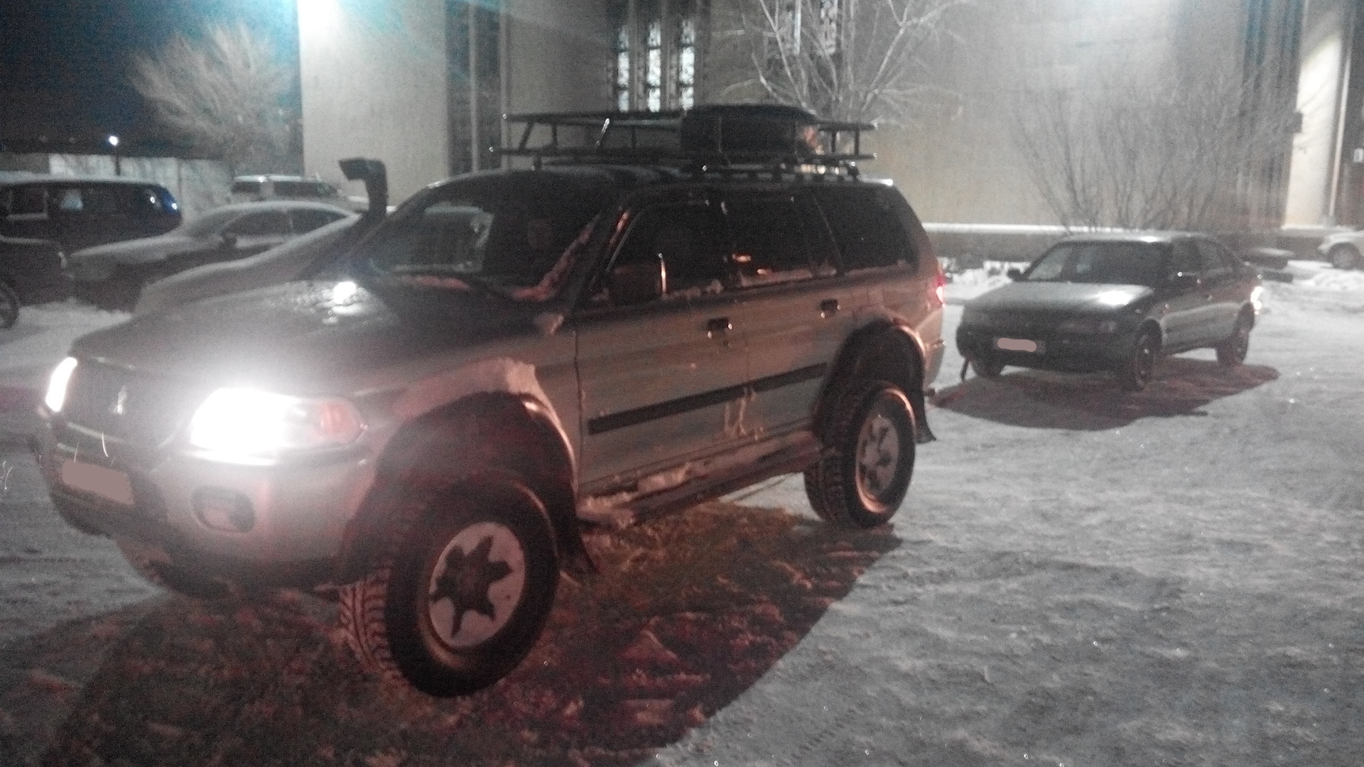 🚙 Из лесу на СТО — помог дотащить Нисан — Mitsubishi Montero Sport (1G ...