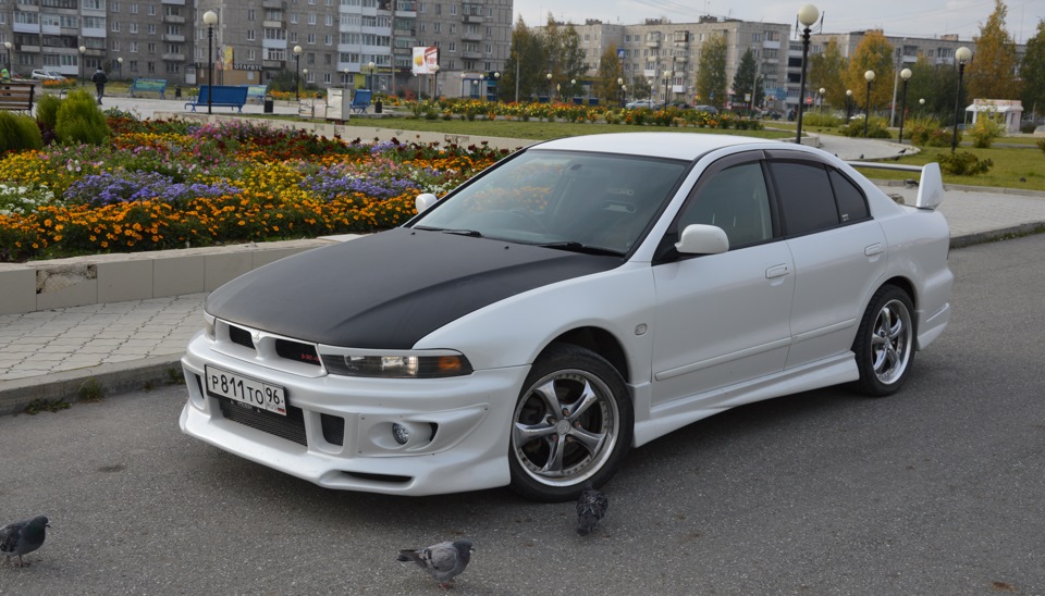 Митсубиси галант 1999. Mitsubishi Galant 1999. Митсубиси Галант 1999 года. Мицубиси Галант 1999 обвес.