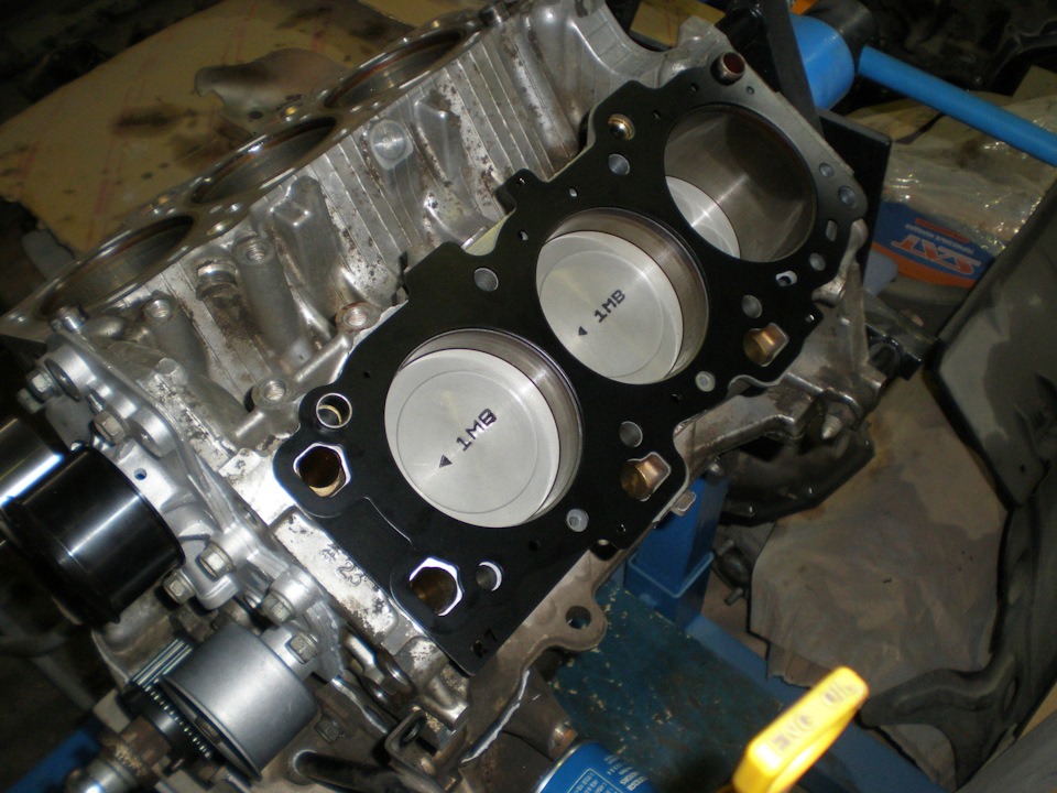 Крайслер 2. Мотор ауди 3. Двигатель chrysler 2. Двигатель ауди а6 2. Двигатель магнум 318.