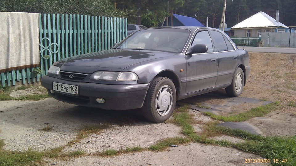 Hyundai sonata 2.0 at. Hyundai Sonata 2 1994. Hyundai Sonata 1994. Hyundai Sonata 1994 года. Hyundai Sonata 2.0 МТ, 1994.