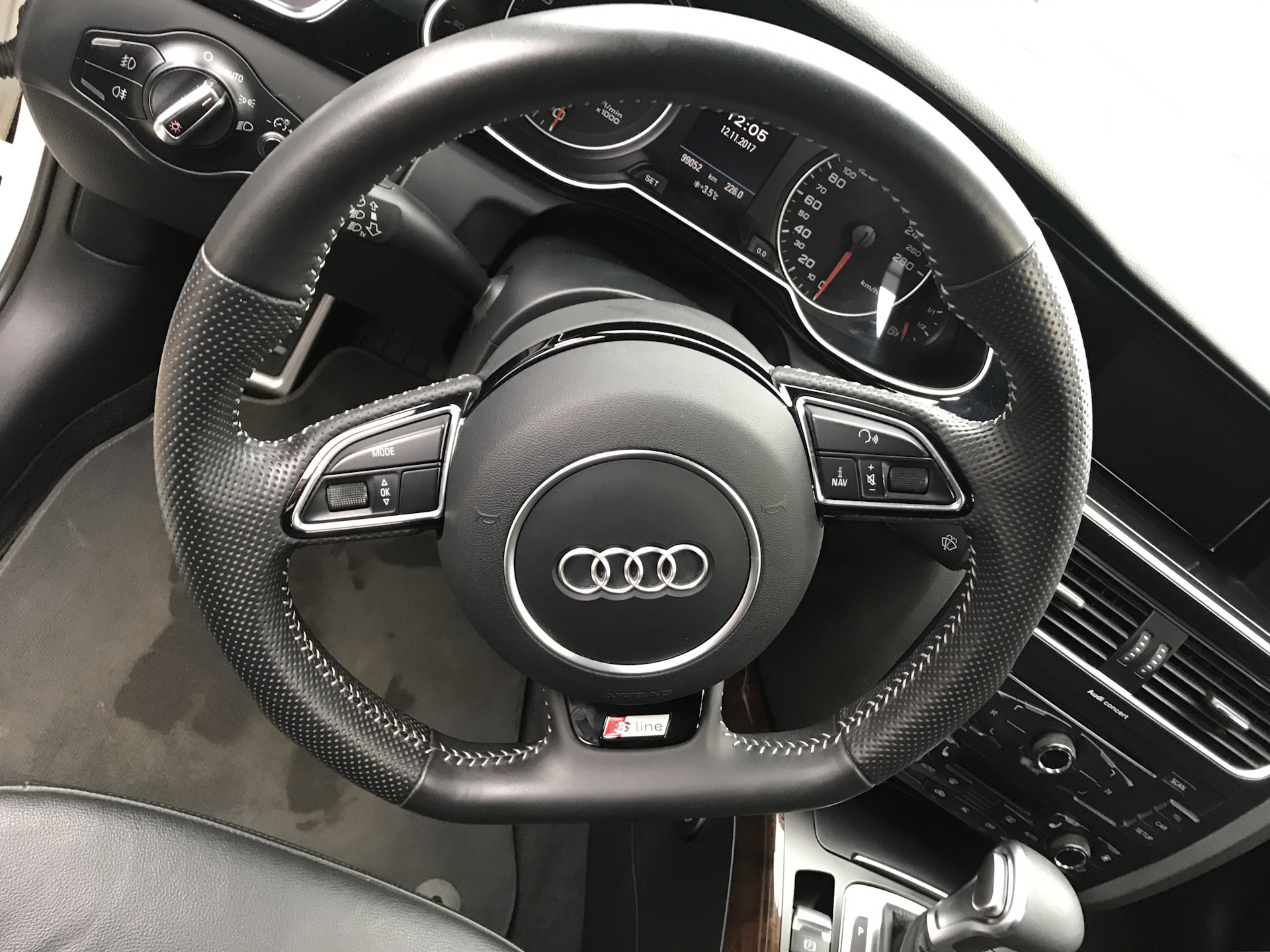 Руль audi. Руль Ауди а4 b8. Руль Ауди а4 2008. Руль Audi s4 b8. Руль Ауди а7 2002.