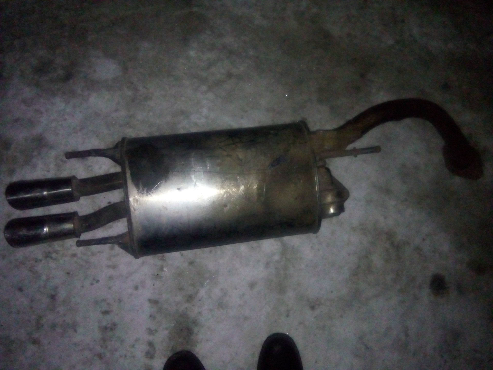 Выхлоп ч1 — Toyota Crown (S130), 2 л, 1989 года | запчасти | DRIVE2