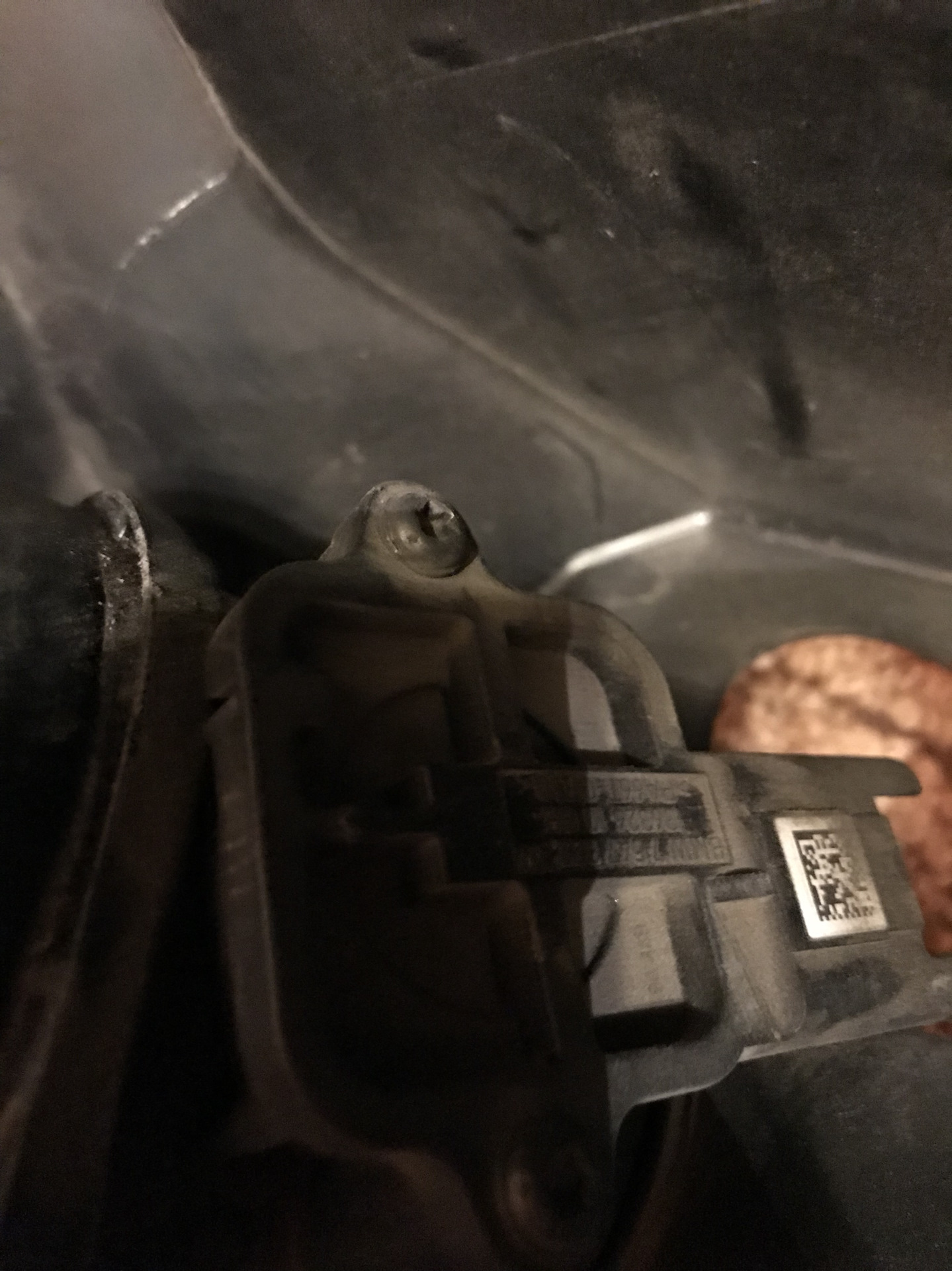 Замена датчика температуры всасываемого воздуха🚗💨🤟 — BMW 1 series (E81 ...