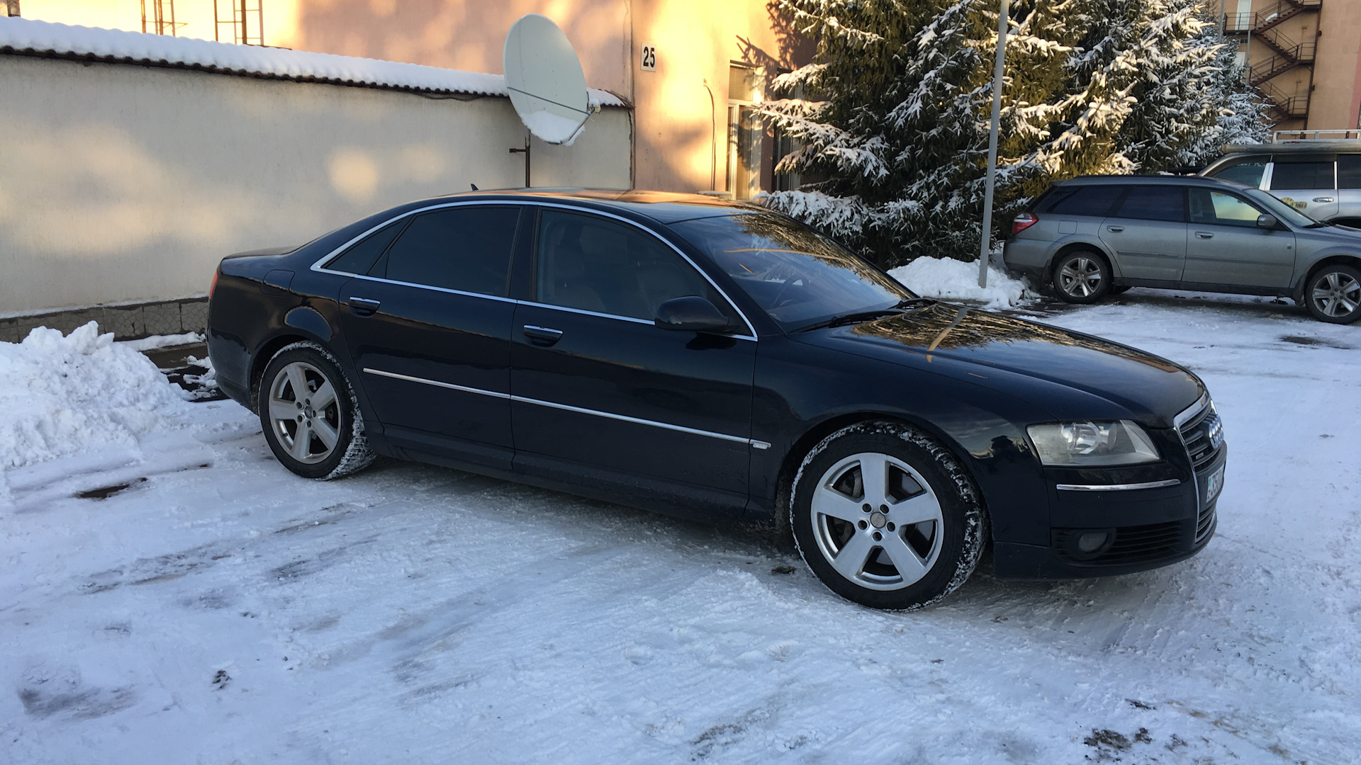 Audi A8 (D3) 3.7 бензиновый 2006 | Перевозчик на DRIVE2