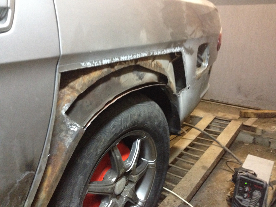 Ремонт задних крыльев ГАЗ 31105 — DRIVE2