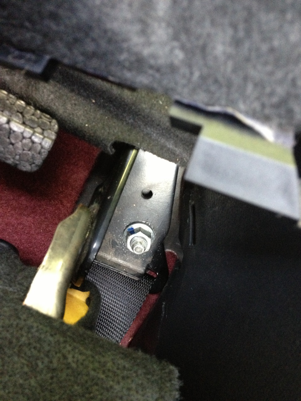 c653858s 960 Как крепить 4 точечные ремни