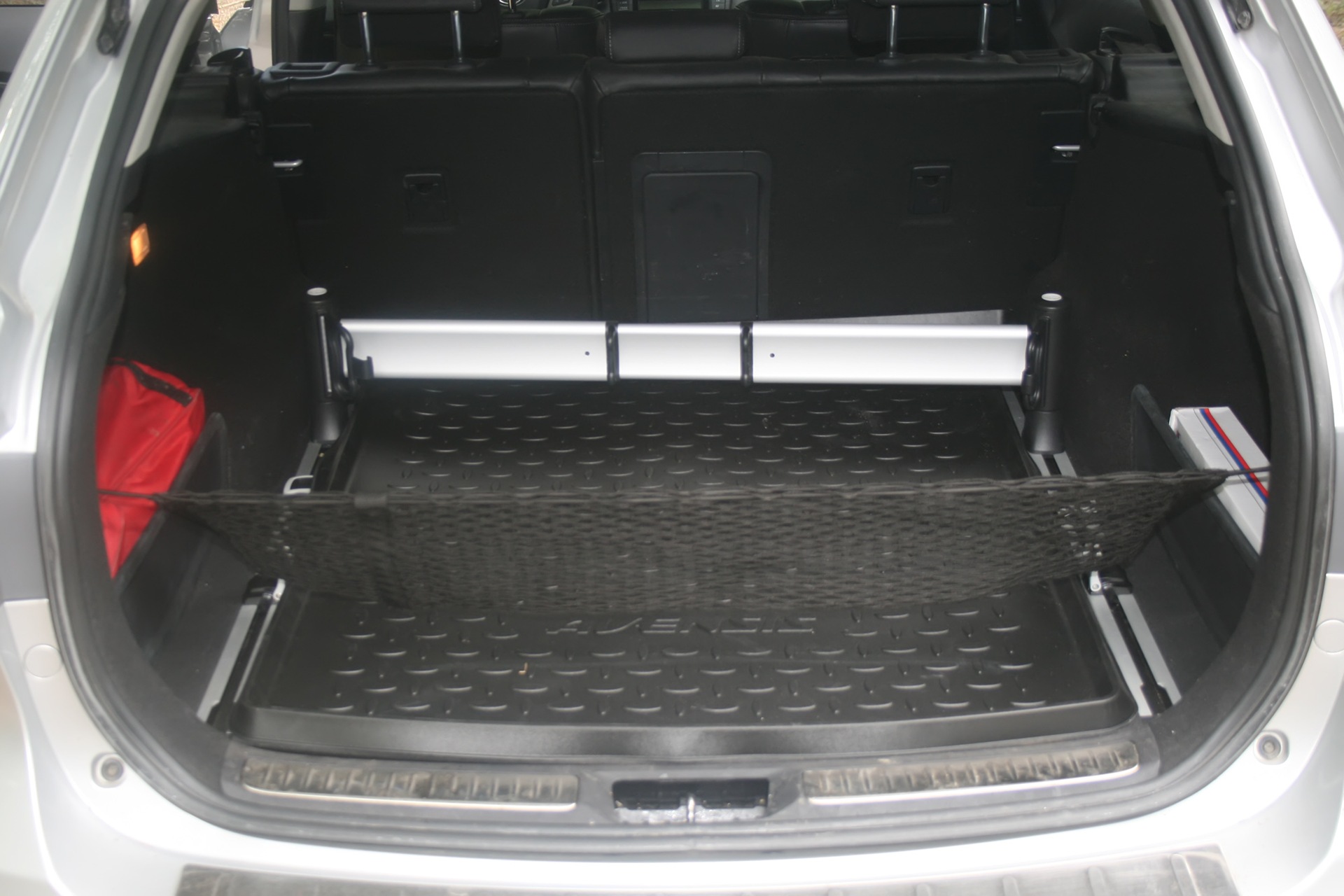 Great Trunk - Toyota Avensis 20L 2009