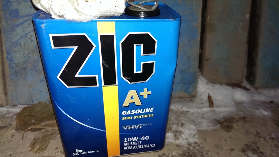 Полусинтетическое моторное масло zic 10w 40. Масло ZIC A+ 10w40. Зик 10в40. Зик 10/60. ZIC состав основа Победы.