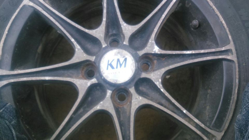 Пескоструй зимних дисков и покраска оных. — Mazda 323 VI, 1,5 л, 2000 ...