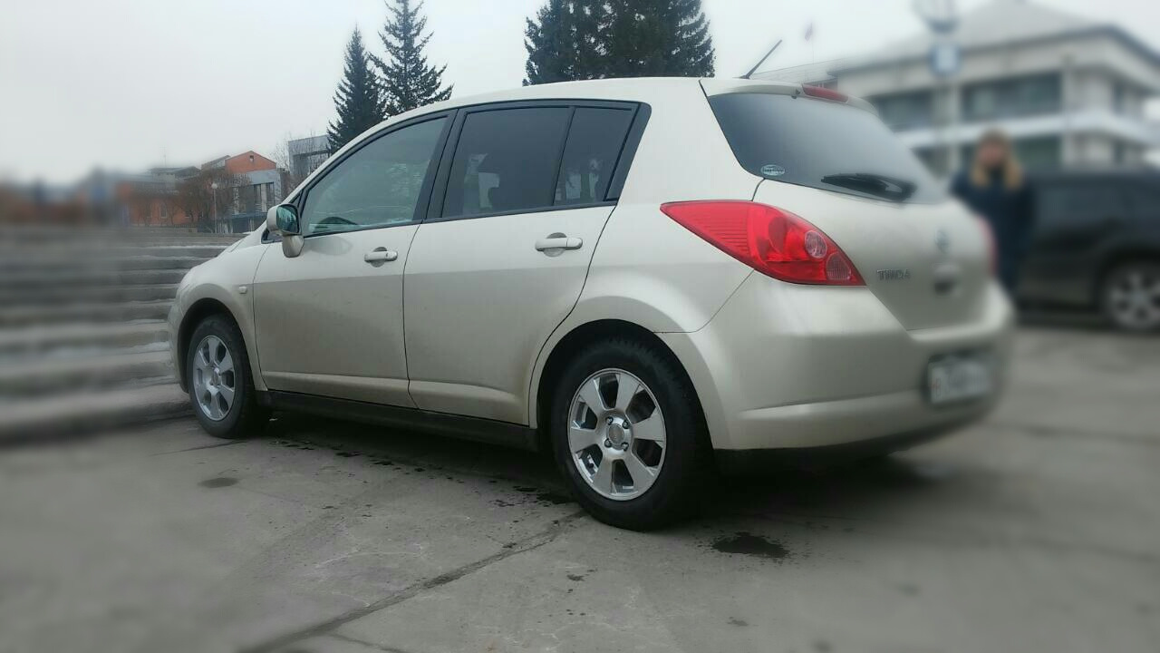 Nissan Tiida (1G) 1.5 бензиновый 2005 | 